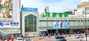 JR新宿南口